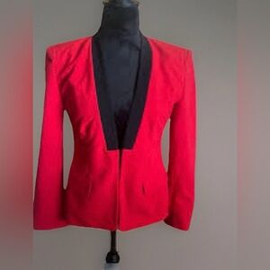 Vince Camuto Red Blazer Size 6 Black Contrast Lapel Open Front Jacket
